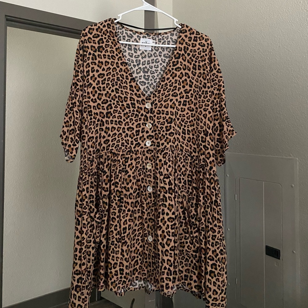 Princess polly cheetah dress w/ pockets